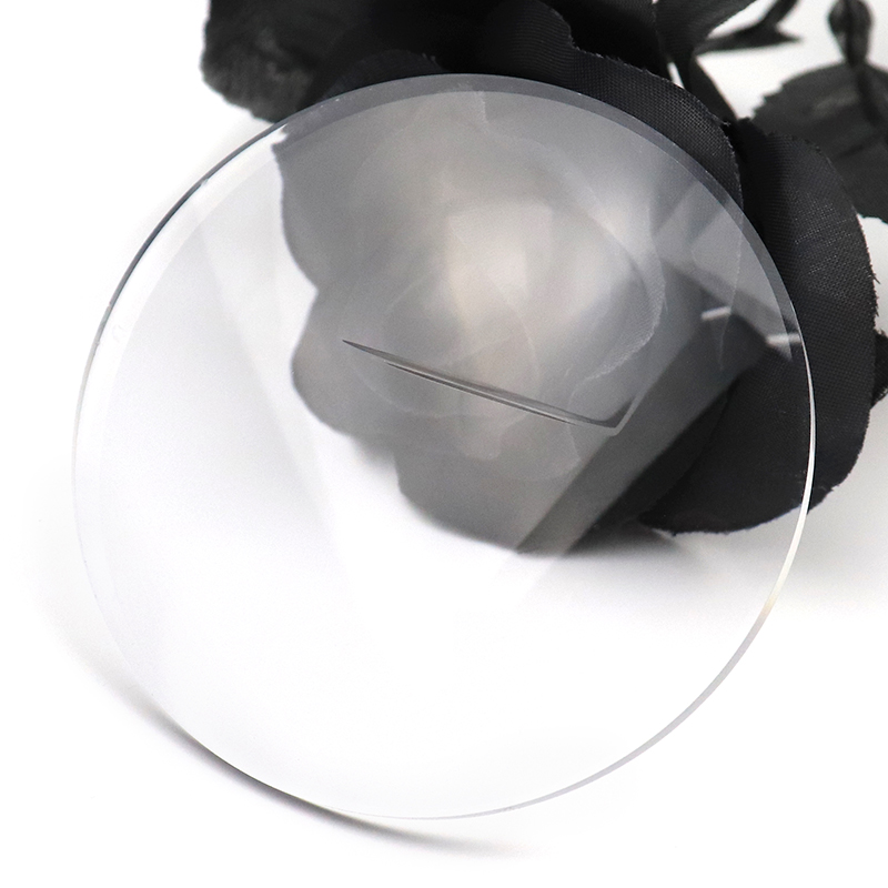 1.56 HMC Lensa Atas Datar Bifokal