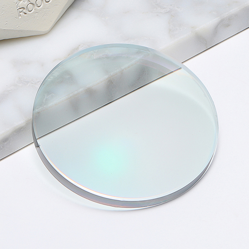 1.67 Lensa Fotokromik Blok Biru HMC/SHMC