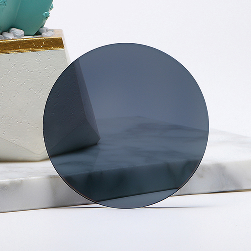 1.67 Lensa Fotokromik Blok Biru HMC/SHMC