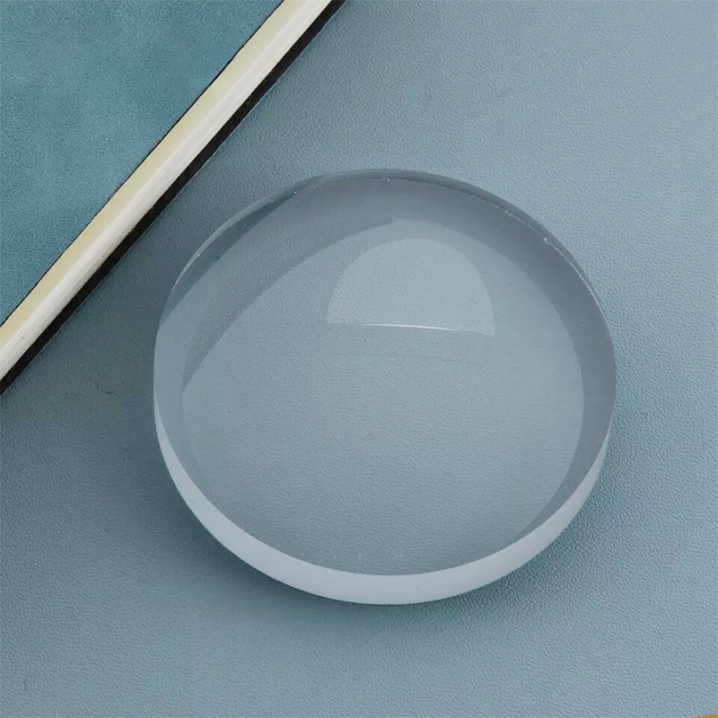 1.56 Lensa Bifokal Flat Top Setengah Jadi