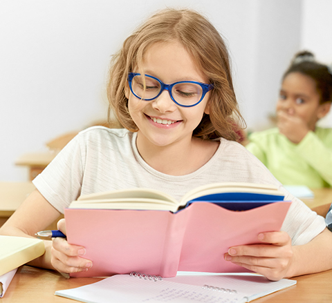 Lensa kontrol miopia